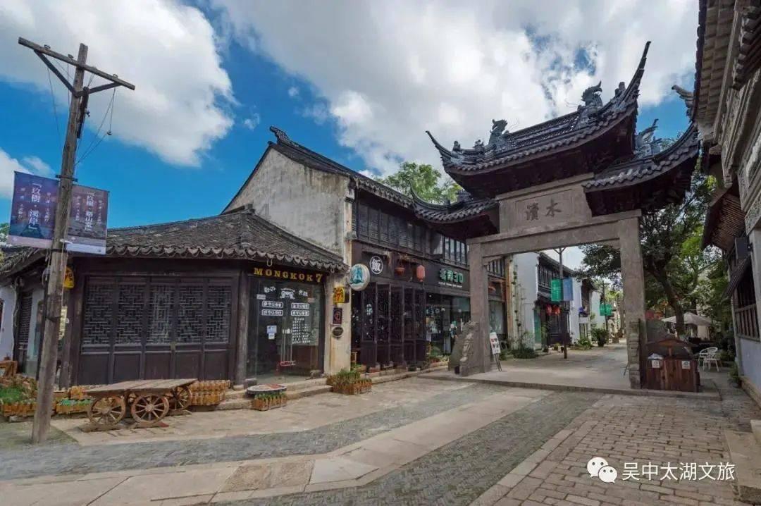 重庆不雅视频案当事人雷政富已出狱
